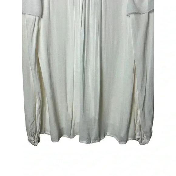 1760. BAND OF GYPSIES LOBG SLEEVE‎ RUFFLED BLOUSE SIZE XSMALL WHITE IN COLOR - Picture 11 of 11